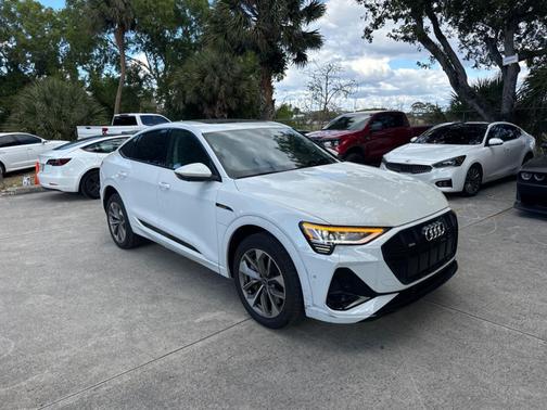 2021 Audi e-tron Sportback Premium Plus