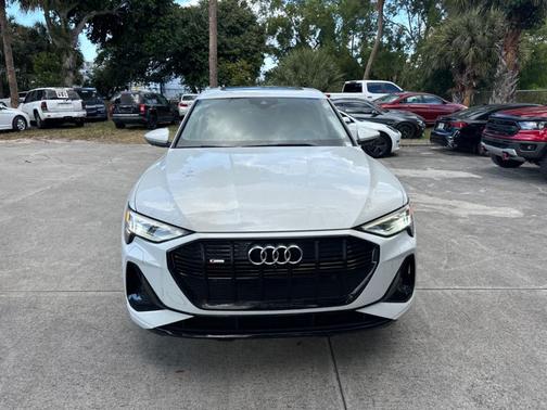 2021 Audi e-tron Sportback Premium Plus