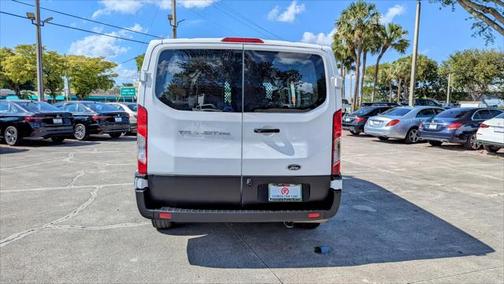 2022 Ford Transit-250 Base