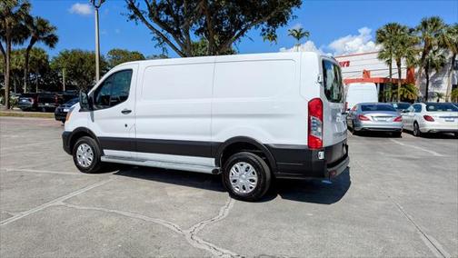 2022 Ford Transit-250 Base