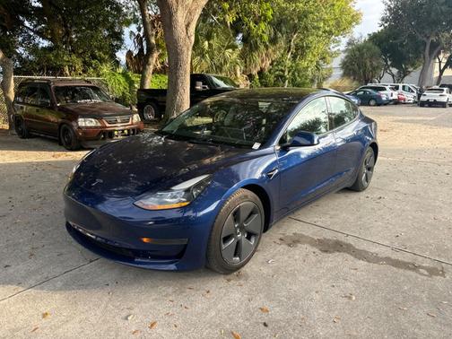 2023 Tesla Model 3 Standard Range