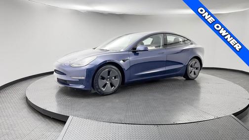 2023 Tesla Model 3 Standard Range
