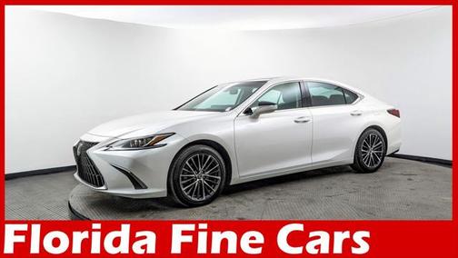 2022 Lexus ES 350 Base