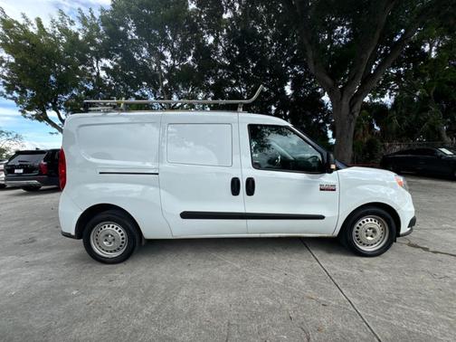 2022 RAM ProMaster City Tradesman