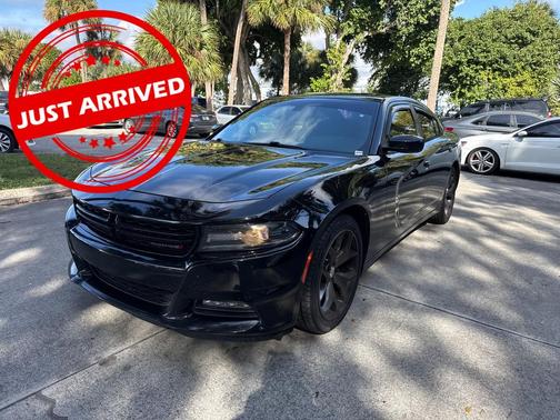 2015 Dodge Charger SXT