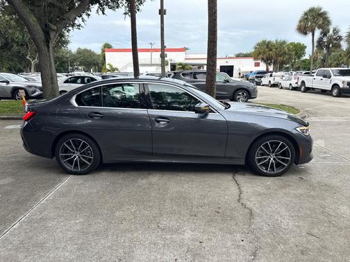2020 BMW 330 i xDrive