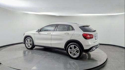 2020 Mercedes-Benz GLA 250 Base