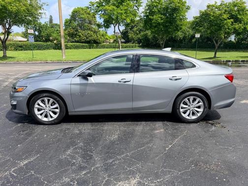 Sterling Gray Metallic 2025 Chevrolet Malibu LT