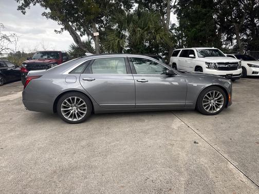 2018 Cadillac CT6 2.0L Turbo Luxury