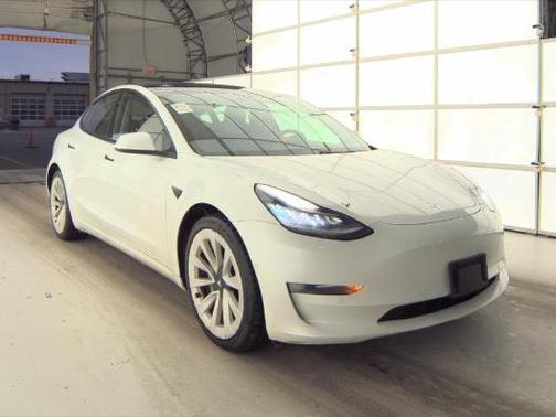 2021 Tesla Model 3 Long Range