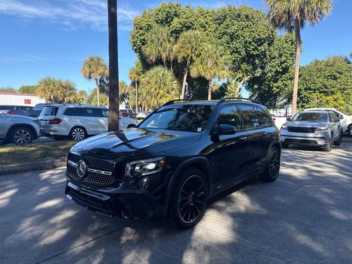 2023 Mercedes-Benz GLB 250 Base