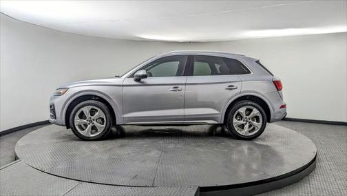 2021 Audi Q5 45 Premium Plus