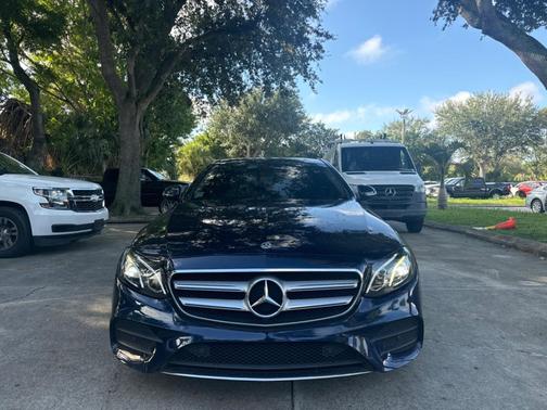2018 Mercedes-Benz E-Class E 300