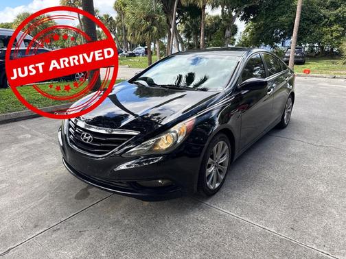 2012 Hyundai SONATA SE