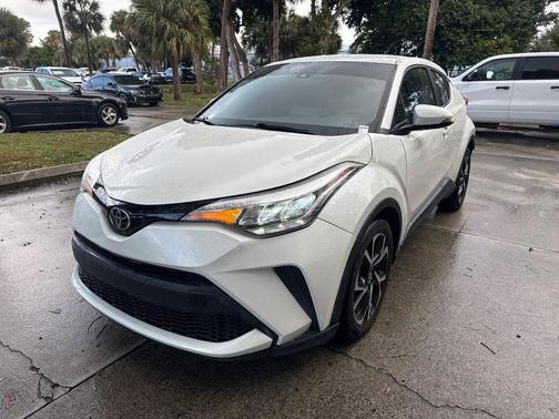 2020 Toyota C-HR LE