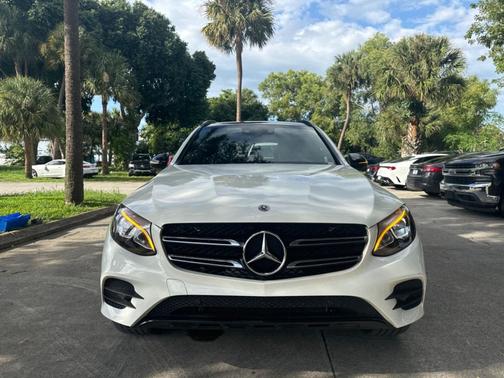 2019 Mercedes-Benz GLC 300 Base