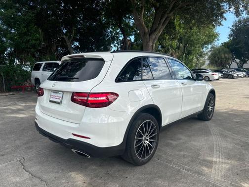 2019 Mercedes-Benz GLC 300 Base