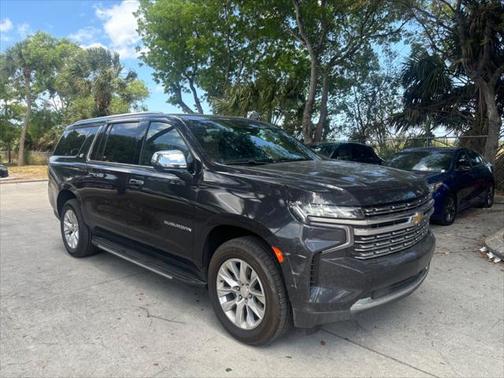 2023 Chevrolet Suburban Premier