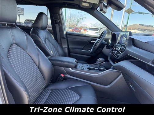 2023 Toyota Highlander XSE