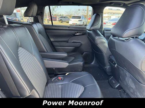 2023 Toyota Highlander XSE