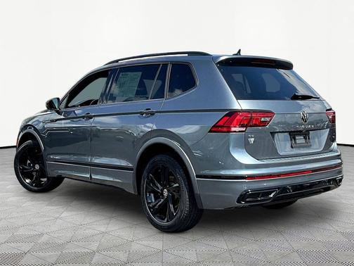 Platinum Gray 2023 Volkswagen Tiguan 2.0T SE R-Line Black