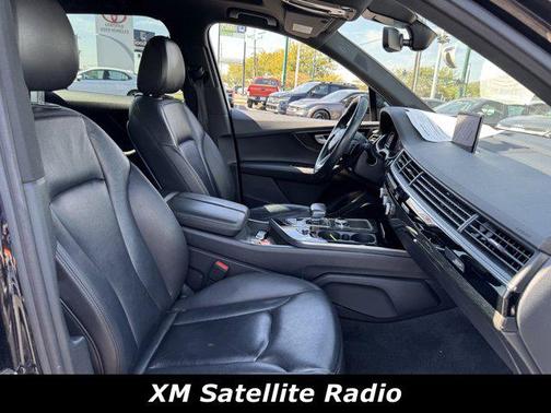 2019 Audi Q7 55 Premium Plus