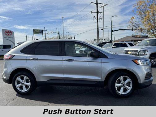 2021 Ford Edge SE