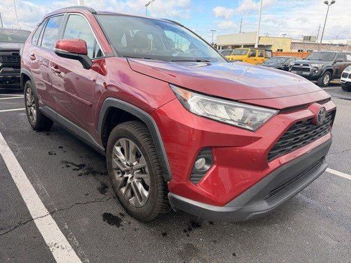 2021 Toyota RAV4 XLE Premium