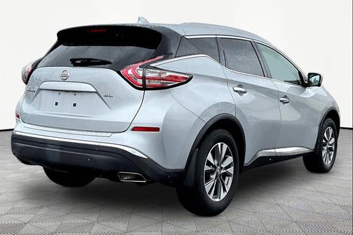 Brilliant Silver Metallic 2018 Nissan Murano SL