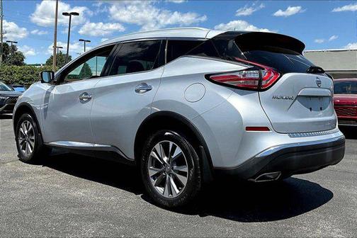 Brilliant Silver Metallic 2018 Nissan Murano SL