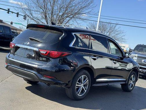 2020 INFINITI QX60 Luxe