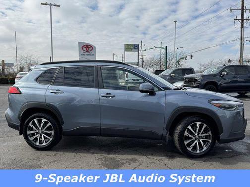 2023 Toyota Corolla Cross XLE