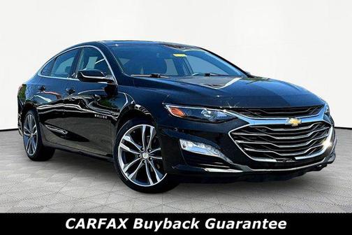 Mosaic Black Metallic 2022 Chevrolet Malibu FWD LT