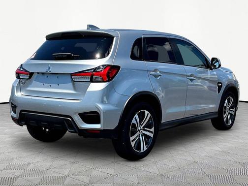 Alloy Silver Metallic 2025 Mitsubishi Outlander Sport 2.0 S