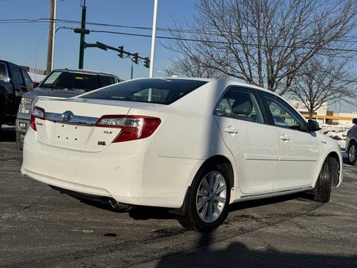 2014 Toyota Camry Hybrid XLE