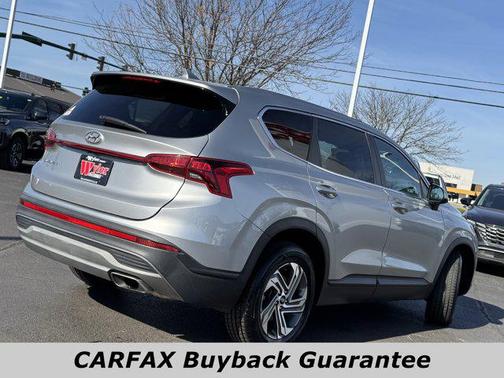 2021 Hyundai SANTA FE SE