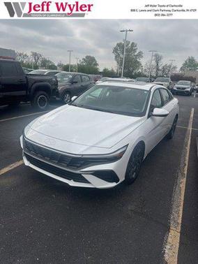 Serenity White 2025 Hyundai ELANTRA SEL