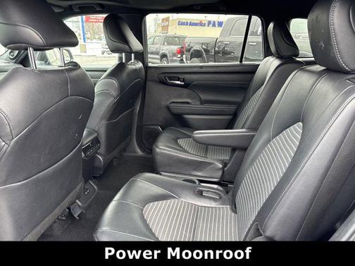 2024 Toyota Highlander XSE