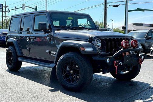 Granite Crystal Metallic Clearcoat 2019 Jeep Wrangler Unlimited Sport
