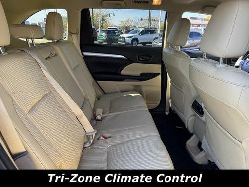 2015 Toyota Highlander LE Plus