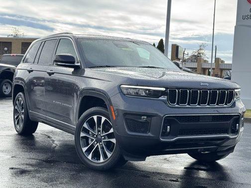2022 Jeep Grand Cherokee Overland