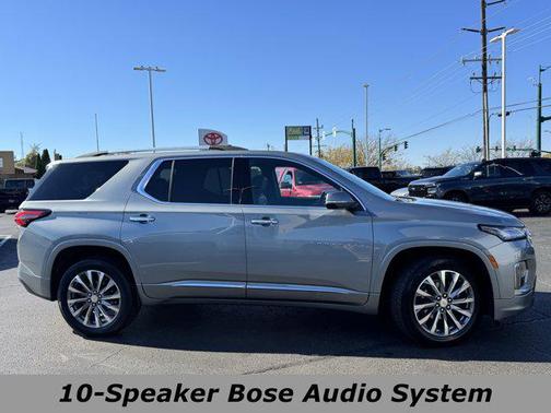 2023 Chevrolet Traverse Premier