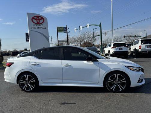 2022 Nissan Sentra SR