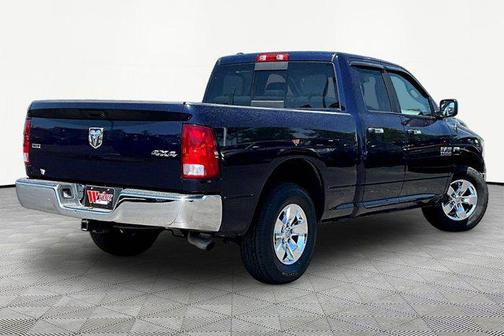 True Blue Pearlcoat 2017 RAM 1500 SLT
