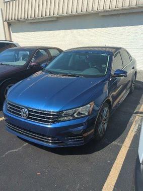 2016 Volkswagen Passat 1.8T R-Line