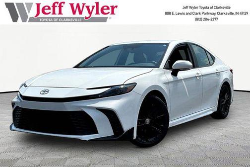 Ice Cap 2025 Toyota Camry SE