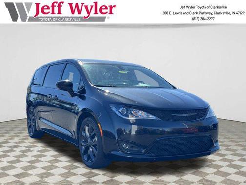 2018 Chrysler Pacifica Touring Plus