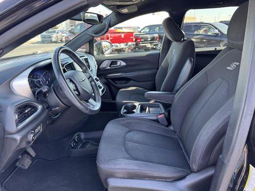 2018 Chrysler Pacifica Touring Plus