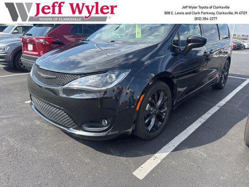 2018 Chrysler Pacifica Touring Plus