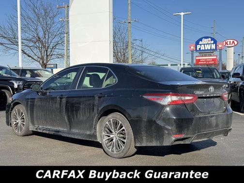 2018 Toyota Camry SE